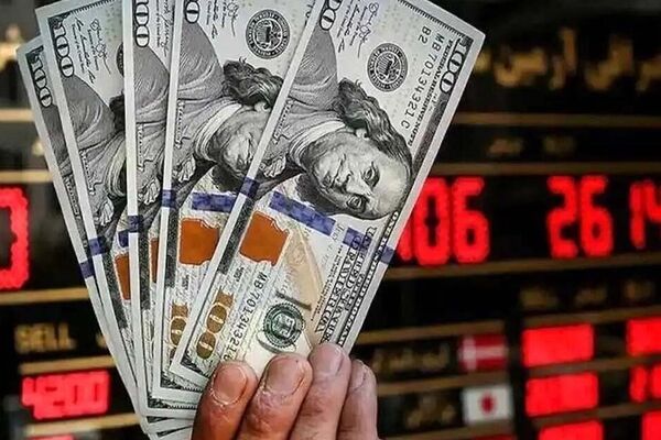  پیش بینی 4 سناریو قیمت دلار در صورت توافق یا عدم توافق ایران و آمریکا 