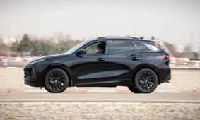 متقاضیان خرید خودرو لوکس دست بجنبانند / بدون محدودیت و قرعه کشی شاسی بلند سوار شوید؛ تحویل فوری