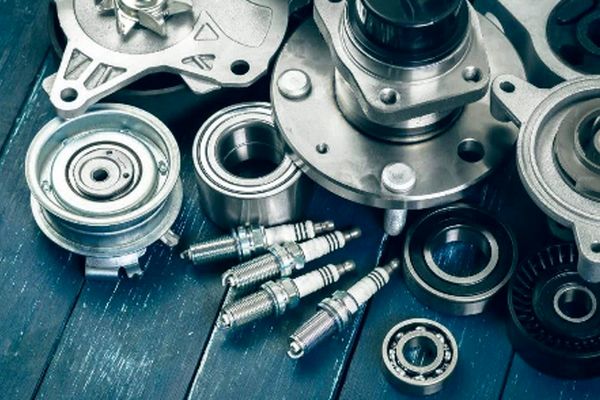 افزایش دو برابری قیمت قطعات خودرو/ چه کسی مسئول است؟