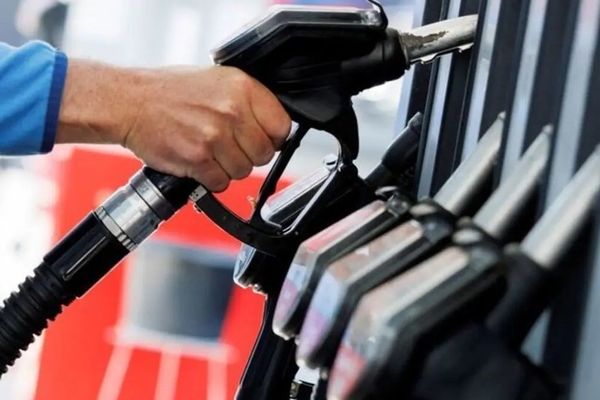 خبر داغ: قیمت باورنکردنی این نوع بنزین در ایران اعلام شد