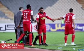 یاغی قرمزها نقل و انتقالات لیگ برتر را به هم ریخت/ پیراهن آبی بر تن یک پرسپولیسی 