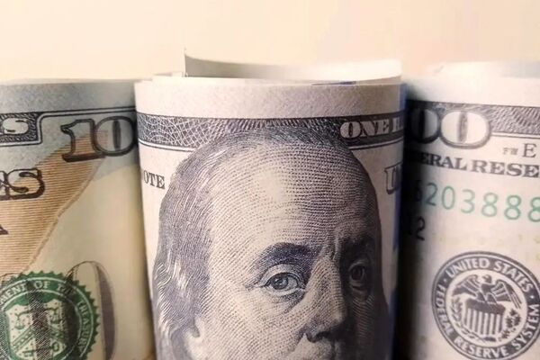 قیمت دلار امروز شنبه 9 اسفند ۱۴۰۴