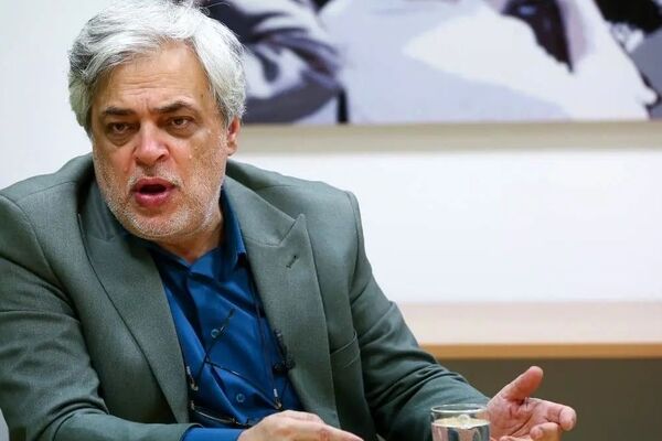 کنایه مهاجری به قالیباف ؛ باز هم برای انتخابات ریاست‌جمهوری کت و شلوار دوخته‌اید؟!