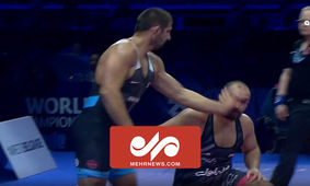 واکنش امیر حسین زارع به حرکت زشت حریف