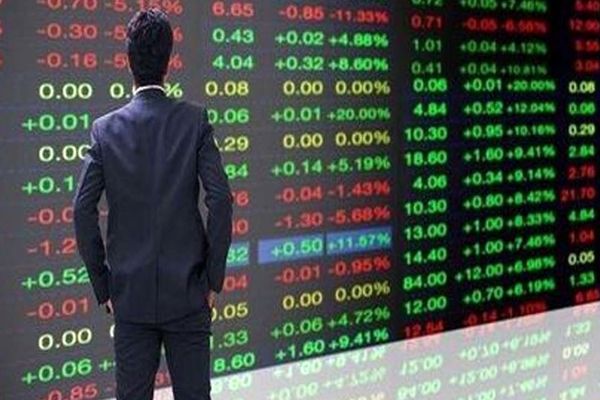 جزئیات تازه از وضعیت بورس سه‌شنبه ۱۴ مرداد ۱۴۰۴