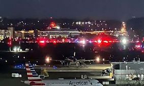 برخورد مرگبار هواپیما و بالگرد؛ تمامی سرنشینان جان باختند / فیلم لحظه برخورد