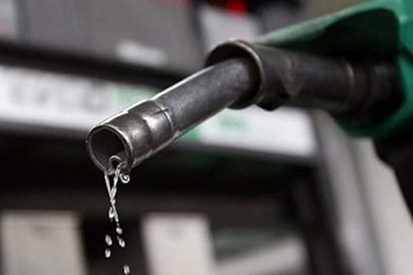 خبر مهم از سهمیه بنزین بهمن ماه / دارندگان کارت سوخت بخوانند