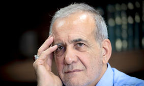 کارگران در جلسه با رئیس‌ جمهور خواسته خود را مطرح کردند
