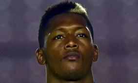 فاجعه در دنیای فوتبال: بازیکن اکوادوری در خانه خود کشته شد!