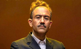 حاشیه عکس مهران غفوریان در مدرسه دخترانه / از اول هم شیطون بود !