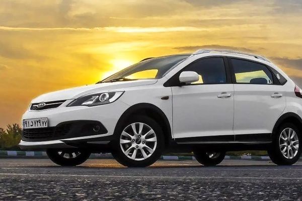 لاکچری‌ترین و اقتصادی‌ترین خودروها برای خانم‌های ایرانی در سال ۱۴۰۴!