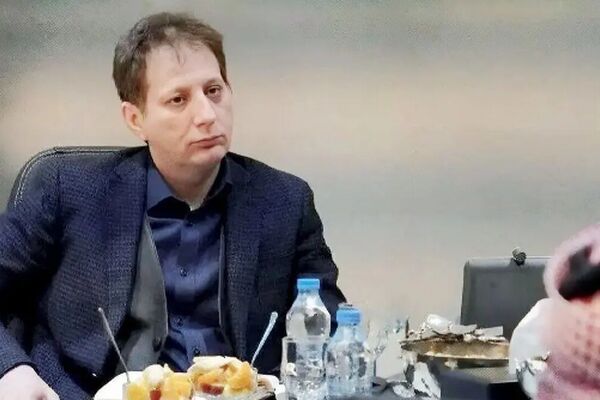 بابک زنجانی درباره طلا و نفت چه پیش‌بینی کرد؟