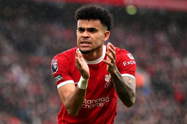 پیشنهاد ۱۲۰ میلیون یورویی النصر برای دیاز/ قرارداد طلایی با دستور رونالدو!