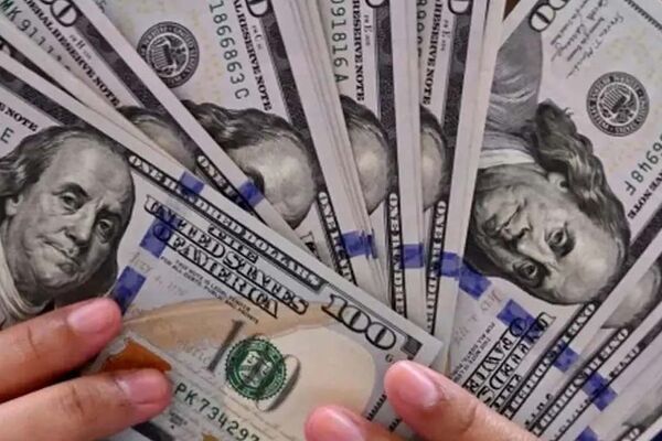 قیمت دلار امروز سه شنبه ۵ آبان ۱۴۰۵ +جدول