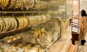 قیمت طلا ۱۸ عیار امروز دوشنبه 8 دی ۱۴۰۴