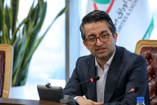 حمایت از بورس همچنان ادامه دارد/ آینده روشن بازار سرمایه