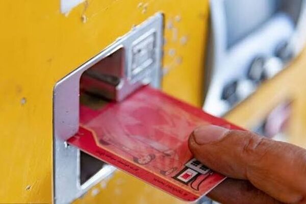 دارندگان کارت سوخت حتما بخوانند / تکلیف سهمیه بنزین 3000 تومانی مشخص شد