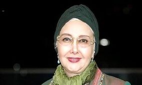 عکس کمیاب از کتایون ریاحی با خواهرانش!