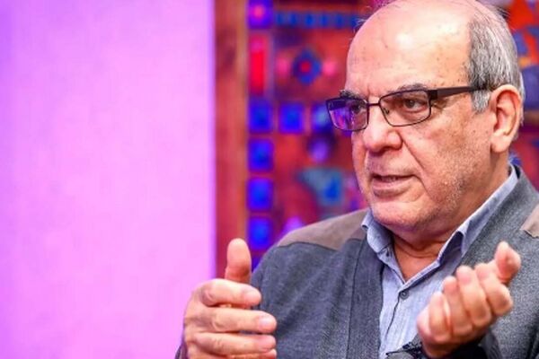 بلاهایی که احمدی نژاد بر سر اقتصاد و سیاست ایران آورد