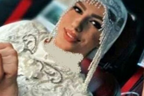 مهرداد محمدی: خانمم 7 سال دوست دخترم بود و در رستوران کار می‌کردیم!