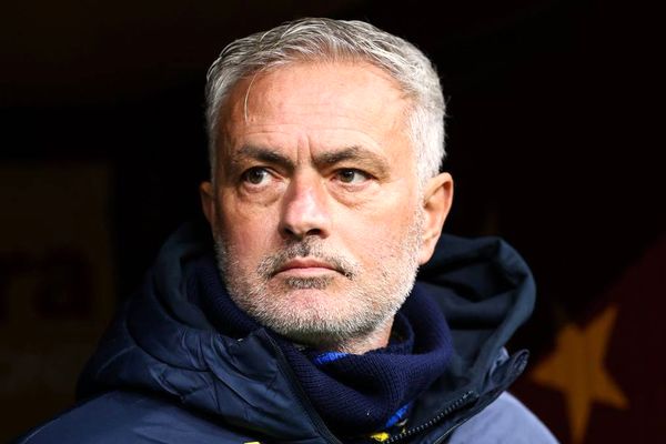 ماجرای اخراج و درآمد هنگفت مورینیو!