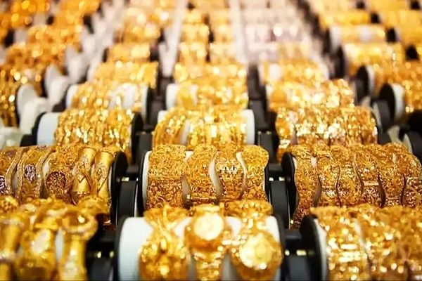 قیمت طلای ۱۸ عیار امروز ۲۹ آذر ۱۴۰۴ +‌جدول