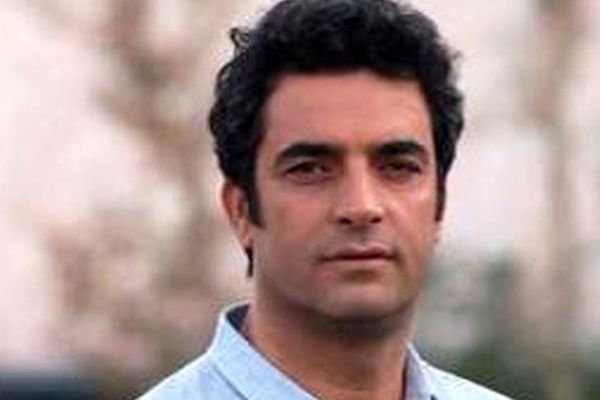 راز کیک تولد مینیمال حامد بهداد توسط منوچهر هادی فاش شد! + عکس