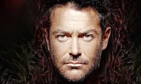 جدیدترین عکس از محمدرضا گلزار با تیپ دهه نودی ها / شلوارشو ببین !