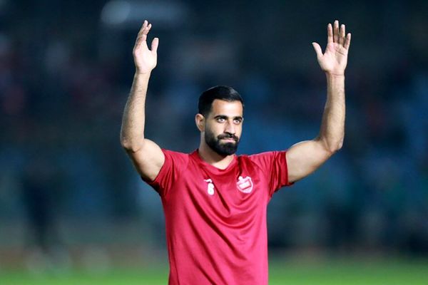 پیشنهادهای جدید برای کنعانی‌زادگان/ احتمال بازگشت به لیگ‌های عربی!