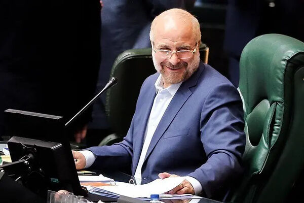 قالیباف شخصاً خیال کارمندان دولت را راحت کرد 