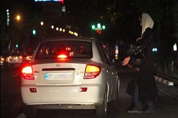 در این محله تهران زنان تن فروشی می کنند ! + عکس دخترهای اجاره ای