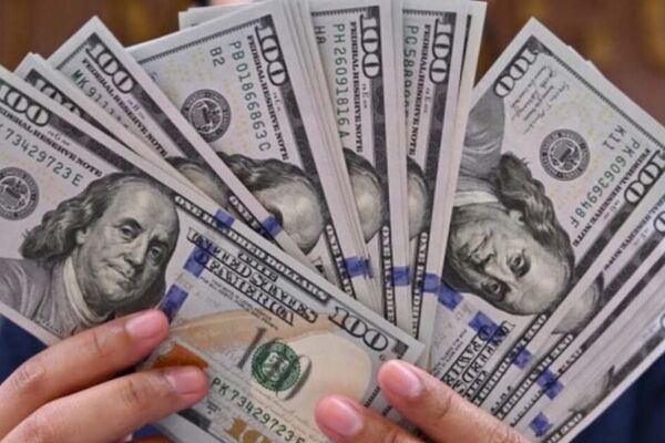قیمت دلار امروز پنجشنبه ۱۷ مهر ۱۴۰۴  + جدول