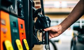 افزایش انفجاری قیمت بنزین/ آیا باید با بنزین 1500 تومانی خداحافظی کنیم؟