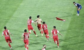 ورود قربانزاده به ماجرای هوادار ثروتمند پرسپولیس / اوضاع برای درویش بیخ پیدا کرد!!
