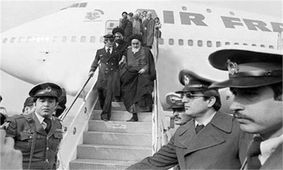  رئیس مجلس پهلوی به مناسبت ورود امام خمینی به ایران چه گفت؟