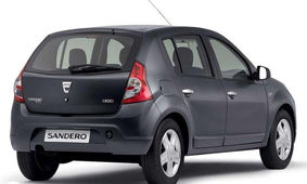 این خودروی کارکرده میلیاردی شد / قیمت ساندرو ۴ اردیبهشت + جدول قیمت
