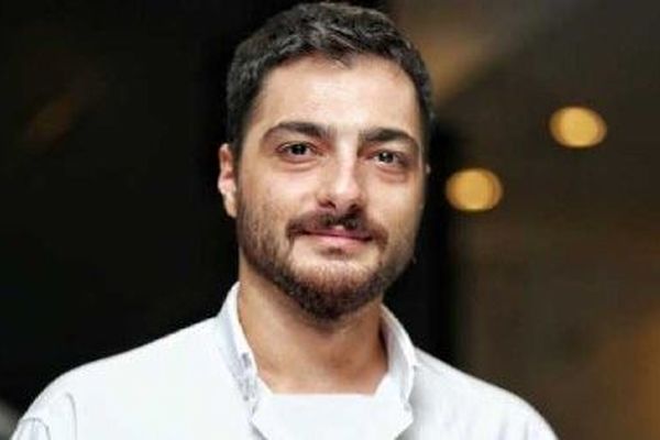 کشف استایل بی‌نقص و فاخر بازیگر معروف سریال شغال! + فیلم