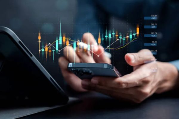 افت خفیف فرابورس در روز صعودی بورس تهران 8 مهر 1404 +نمادها