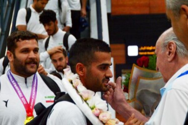 بازگشت جنجالی تیم ملی دوومیدانی به ایران/ خبری از آن 3 نفرنیست!