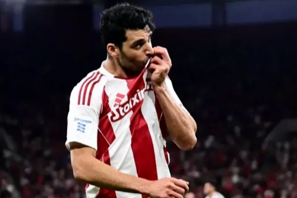 آیا طارمی می‌تواند رکورد ۴۵ ساله را جابه‌جا کند؟