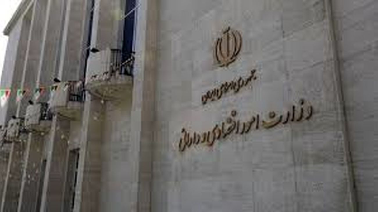 فرد پیشنهادی برای وزرات اقتصاد مذاکره را از ذهنش کنار بگذارد/ دغدغه های وزیر اقتصاد چه باید باشد؟