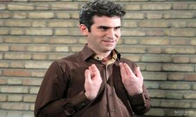 استایل خیلی شیک حبیب لیسانسه ها با عینک رپری ! / هاتف بهتر است یا حبیب ؟!