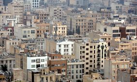 پیش‌بینی کاهش قیمت ملک/ آیا تا پایان سال خانه‌دار شوید یا صبر کنید؟