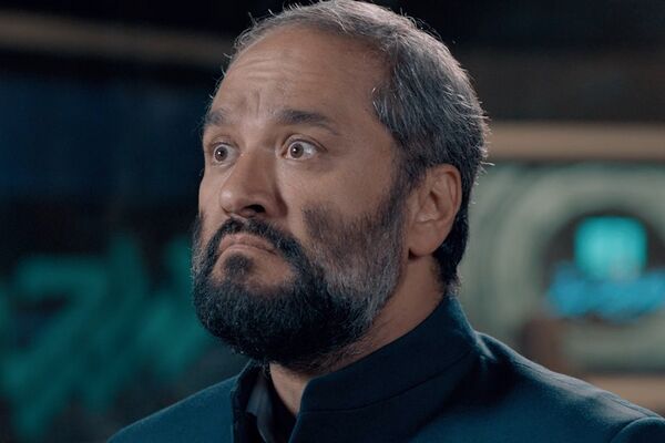 ویدیو؛ شوخی بامزه دختر رامبد جوان با پدرش و واکنش دیدنی حامد آهنگی