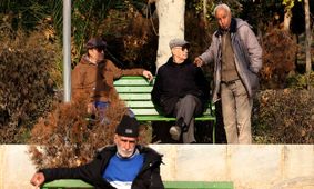 شرایط جدید بازنشستگی زنان و مردان/ با چند سال کار بازنشسته می‌شوند؟