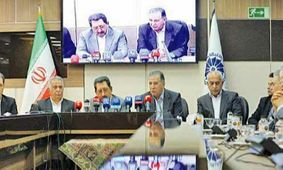 در نشست وزیر صمت با فعالان بخش خصوصی عنوان شد : راهکارهای هشت گانه کمک به صنعت